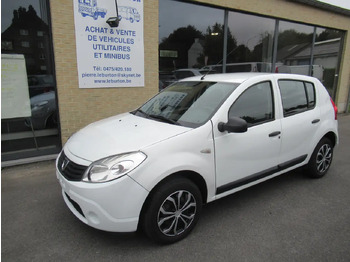 Autó DACIA