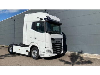 Nyergesvontató DAF XG+ 530