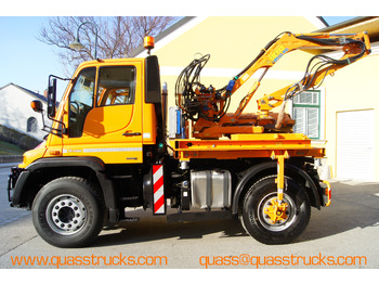 Billenőplatós teherautó UNIMOG Unimog U 400/Hydrostat/Mähtür +MULAG MHU 800: 3 kép.