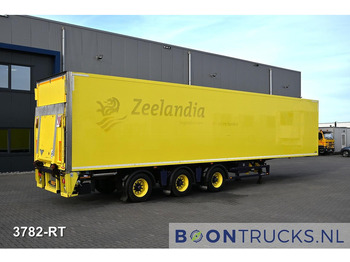 Félpótkocsi dobozos RENDERS