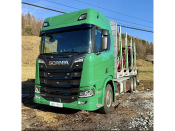 Rönkszállító teherautó SCANIA R 580
