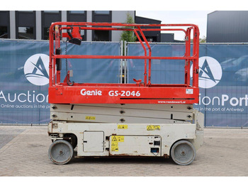 Ollós emelő Genie GS-2046: 2 kép. Ollós emelő Genie GS-2046: 2 kép.