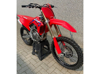 Motorkerékpár HONDA
