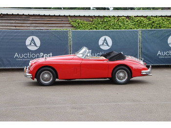 Autó JAGUAR