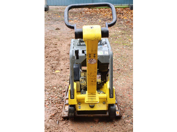 Lapvibrátor Neuson DPU3750: 4 kép. Lapvibrátor Neuson DPU3750: 4 kép.