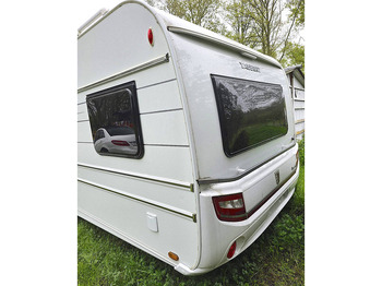 Lakókocsi Tabbert Bellini: 3 kép. Lakókocsi Tabbert Bellini: 3 kép.