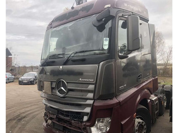 Nyergesvontató MERCEDES-BENZ Actros