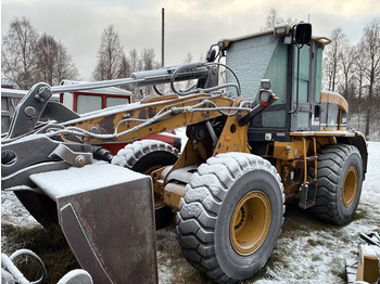 Gumikerekes homlokrakodó CATERPILLAR 924G