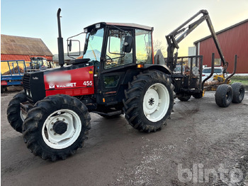 Traktor VALMET