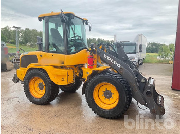 Gumikerekes homlokrakodó VOLVO L35G