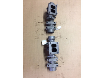 Kipufogó leömlő COLLETTORE CENTRALE DI SCARICO MAN 51081020065: 2 kép. Kipufogó leömlő COLLETTORE CENTRALE DI SCARICO MAN 51081020065: 2 kép.