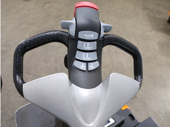 Emelőtargoncá Still EXV-SF14I/BATT.NEU: 3 kép. Emelőtargoncá Still EXV-SF14I/BATT.NEU: 3 kép.