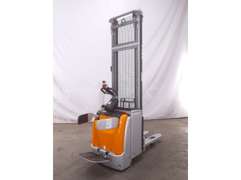 Emelőtargoncá Still EXV-SF14I/BATT.NEU: 2 kép. Emelőtargoncá Still EXV-SF14I/BATT.NEU: 2 kép.