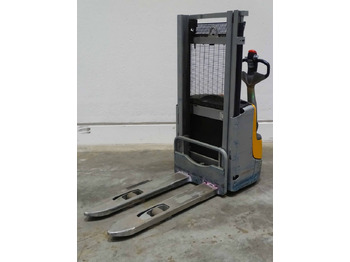 Emelőtargoncá STILL