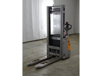 Emelőtargoncá STILL