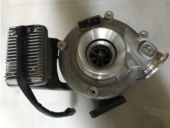 John deere Turbo RE548385 - Motor és alkatrészek - Mezőgazdasági gépek: 1 kép. John deere Turbo RE548385 - Motor és alkatrészek - Mezőgazdasági gépek: 1 kép.