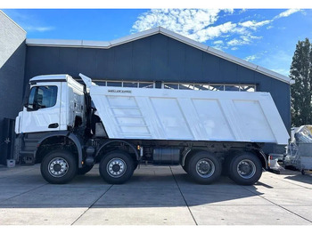 Új Billenőplatós teherautó Mercedes-Benz Arocs 4140 K 8x4 Meiller Tipper: 2 kép.