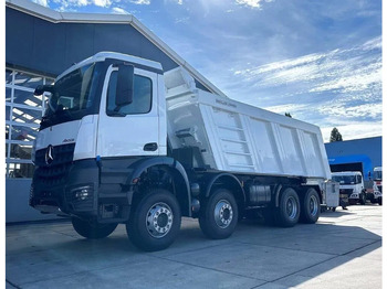 Billenőplatós teherautó MERCEDES-BENZ Arocs 4140