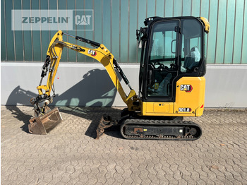 Minikotró Cat 301.8-05A: 2 kép.