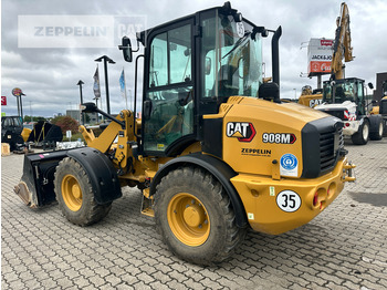 Gumikerekes homlokrakodó CATERPILLAR 908M