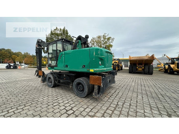 Hulladék kotró CATERPILLAR MH3024
