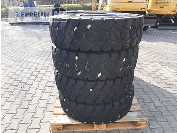 Gumiabroncs - Építőipari gépek Komponenten Rädersatz: 4 kép. Gumiabroncs - Építőipari gépek Komponenten Rädersatz: 4 kép.