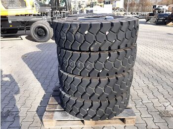 Gumiabroncs - Építőipari gépek Komponenten Rädersatz: 2 kép. Gumiabroncs - Építőipari gépek Komponenten Rädersatz: 2 kép.