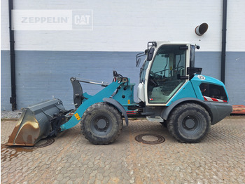 Gumikerekes homlokrakodó LIEBHERR L 506