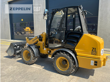 Gumikerekes homlokrakodó Zeppelin ZL35: 3 kép. Gumikerekes homlokrakodó Zeppelin ZL35: 3 kép.