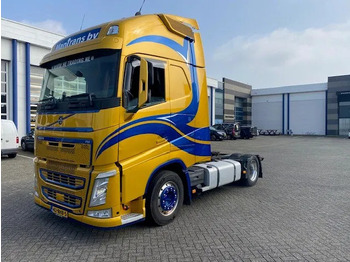 Nyergesvontató VOLVO FH13 460