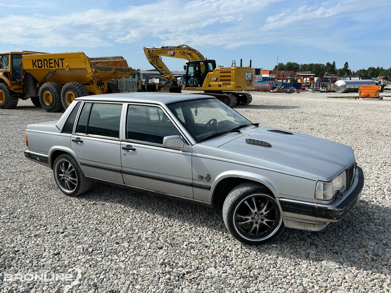 1992 VOLVO 740SE 2.3 85kW - Autó: 1 kép. 1992 VOLVO 740SE 2.3 85kW - Autó: 1 kép.