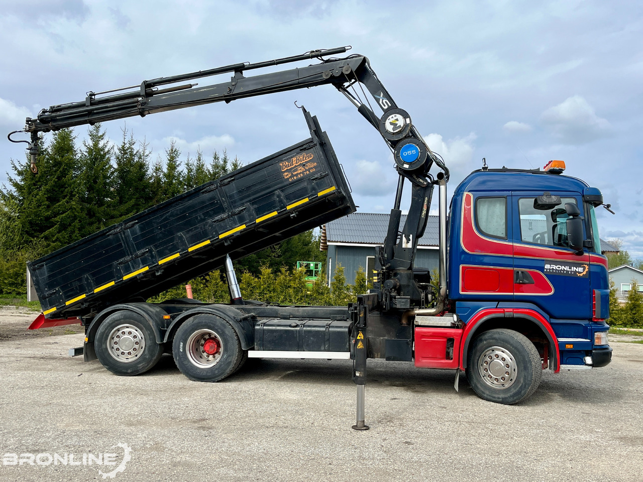 2002 SCANIA R114 6X2*4 Tipper+HIAB 166-e5 crane - Billenőplatós teherautó, Darus autó: 4 kép. 2002 SCANIA R114 6X2*4 Tipper+HIAB 166-e5 crane - Billenőplatós teherautó, Darus autó: 4 kép.