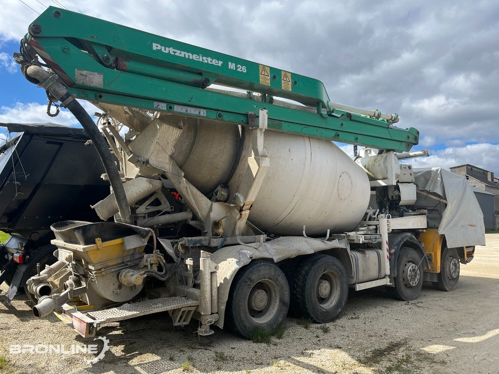 2003 MERCEDES-BENZ ACTROS 3240B 8X4/4 Mixer - Betonmixer: 2 kép. 2003 MERCEDES-BENZ ACTROS 3240B 8X4/4 Mixer - Betonmixer: 2 kép.