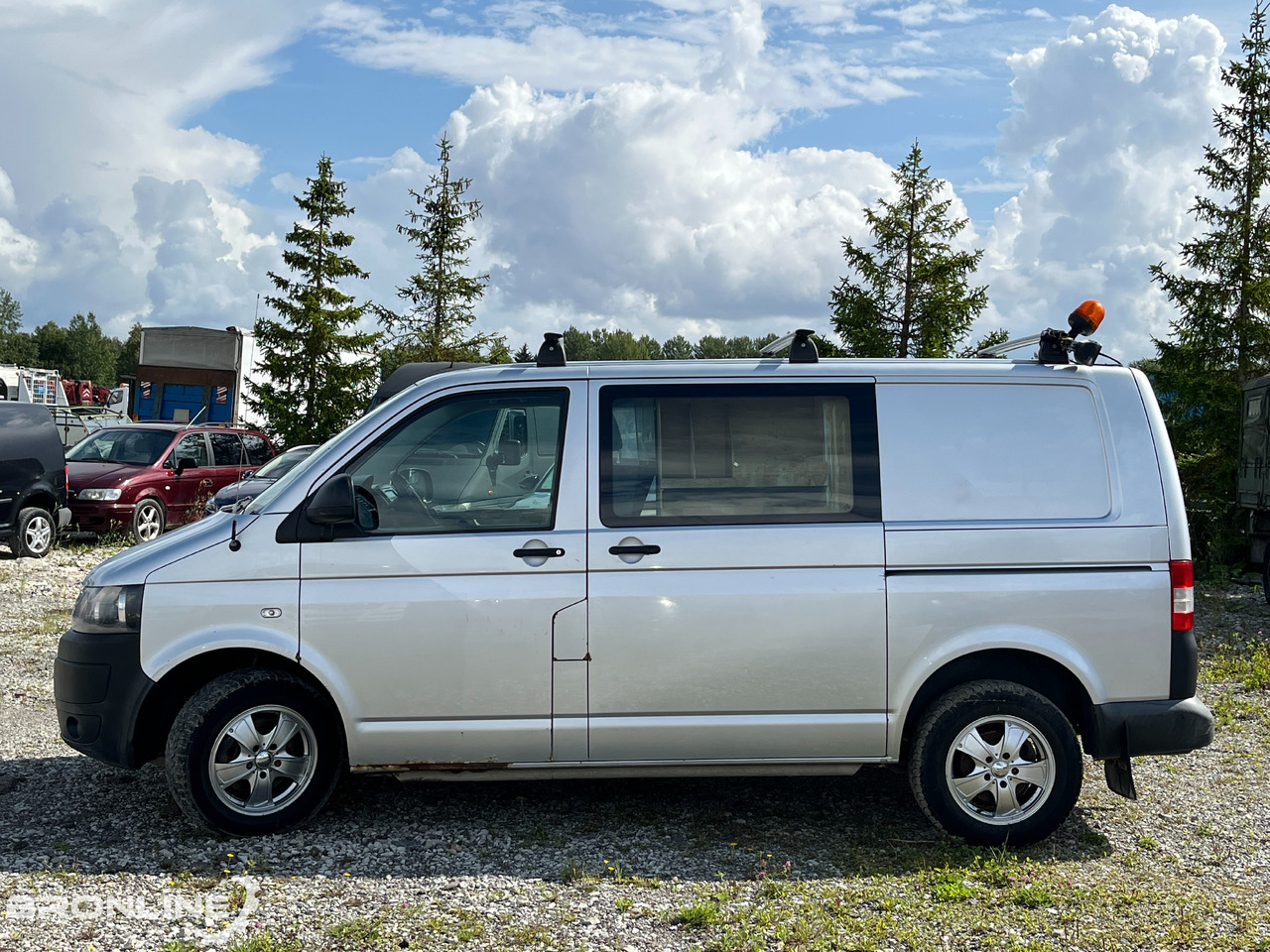 2015 Volkswagen Transporter 4X4 N1 - Kis furgon: 2 kép. 2015 Volkswagen Transporter 4X4 N1 - Kis furgon: 2 kép.