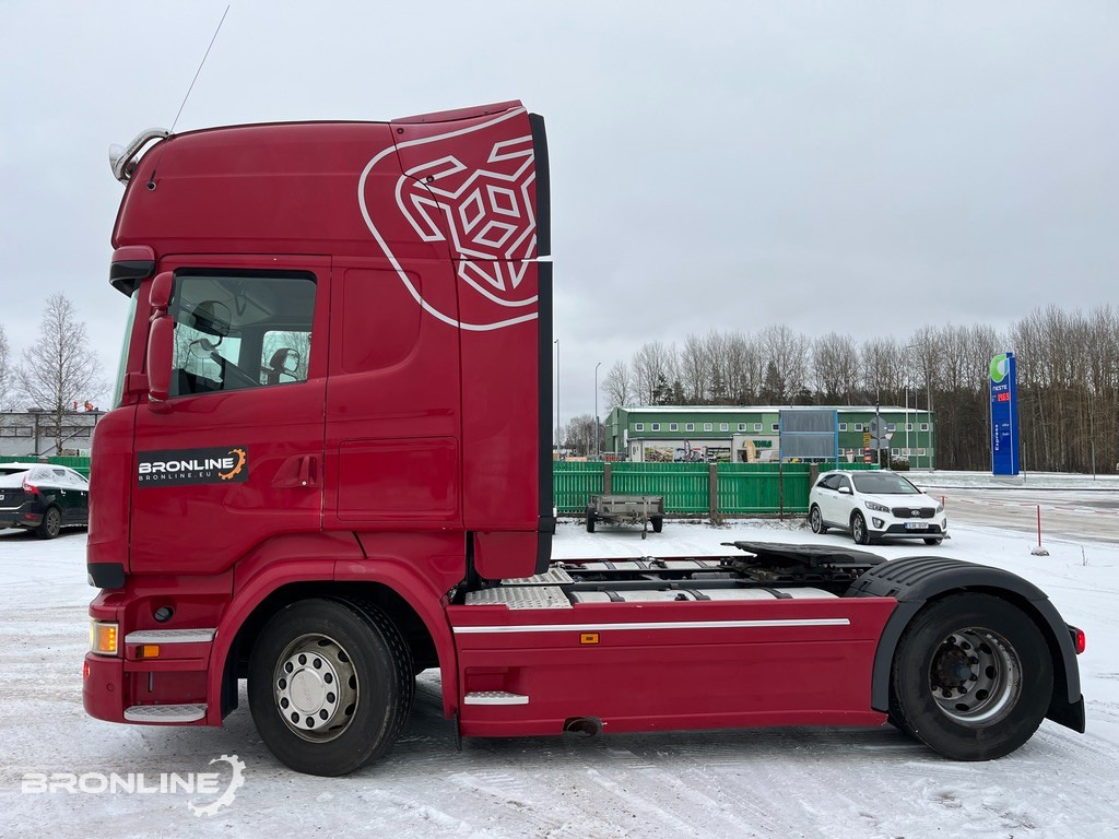 2014 Scania R490 4x2 Tractor unit - Nyergesvontató: 3 kép. 2014 Scania R490 4x2 Tractor unit - Nyergesvontató: 3 kép.
