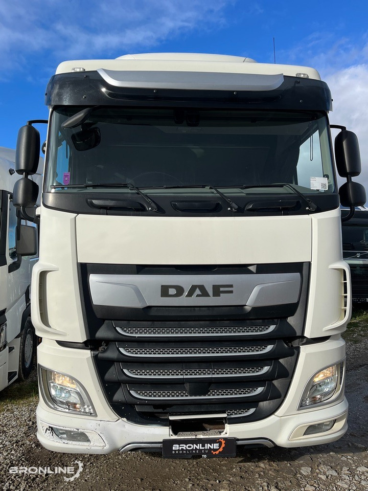 2020 DAF XF 480 FT 4x2 Space cab - Nyergesvontató: 3 kép. 2020 DAF XF 480 FT 4x2 Space cab - Nyergesvontató: 3 kép.
