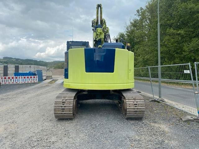 CAT 325FLCR Kettenbagger Verstellausleger SW - Lánctalpas kotró: 5 kép. CAT 325FLCR Kettenbagger Verstellausleger SW - Lánctalpas kotró: 5 kép.