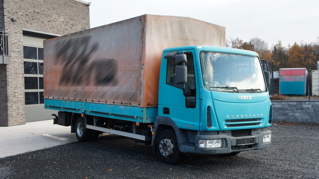 Iveco Eurocargo ML80E21 Pritsche + Plane - Ponyvás kisteherautó: 3 kép. Iveco Eurocargo ML80E21 Pritsche + Plane - Ponyvás kisteherautó: 3 kép.