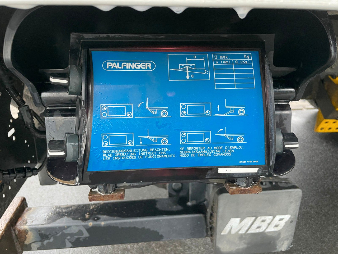 Dobozos kisteherautó Iveco ML75E18 Blumen Koffer LBW Klimaanlage EEV ML80 Iveco ML75E18 Blumen Koffer LBW Klimaanlage EEV ML80: 15 kép. Dobozos kisteherautó Iveco ML75E18 Blumen Koffer LBW Klimaanlage EEV ML80 Iveco ML75E18 Blumen Koffer LBW Klimaanlage EEV ML80: 15 kép.