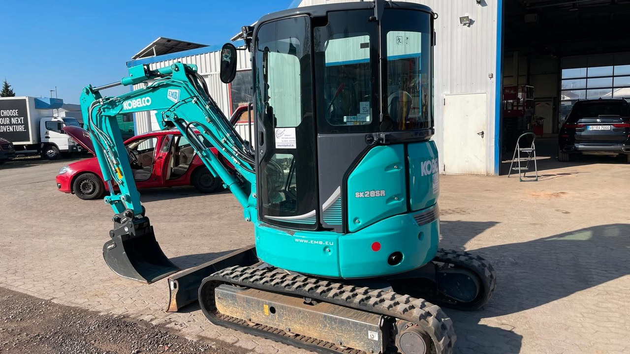 Kobelco SK28SR-6F Minibagger Monoausleger - Minikotró: 3 kép. Kobelco SK28SR-6F Minibagger Monoausleger - Minikotró: 3 kép.