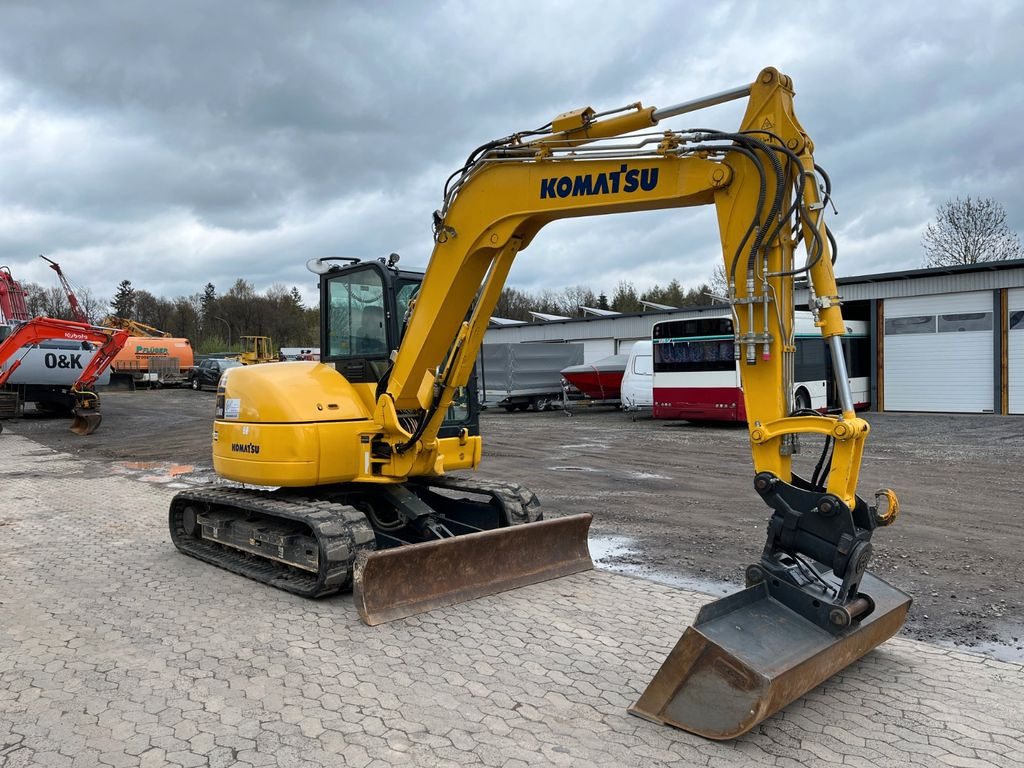 Komatsu PC80MR-5E0 PC80 HS08 8000 Kg Tilt ab 1.082€ mtl. - Minikotró: 3 kép. Komatsu PC80MR-5E0 PC80 HS08 8000 Kg Tilt ab 1.082€ mtl. - Minikotró: 3 kép.