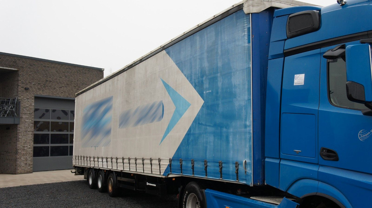 Kotschenreuther SPM 324 Roller Bed Air Doppelbereifung BPW Mega - Ponyvás félpótkocsi: 2 kép. Kotschenreuther SPM 324 Roller Bed Air Doppelbereifung BPW Mega - Ponyvás félpótkocsi: 2 kép.