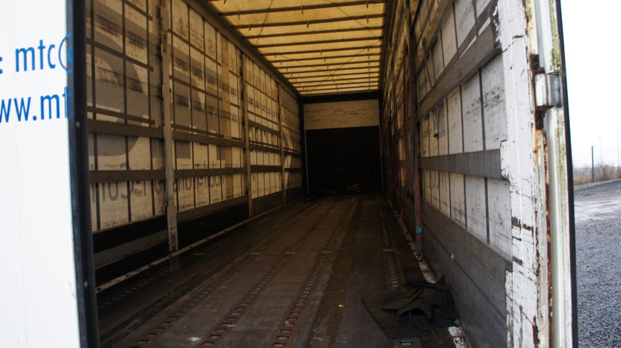 Kotschenreuther SPM 324 Roller Bed Air Doppelbereifung BPW Mega - Ponyvás félpótkocsi: 5 kép. Kotschenreuther SPM 324 Roller Bed Air Doppelbereifung BPW Mega - Ponyvás félpótkocsi: 5 kép.