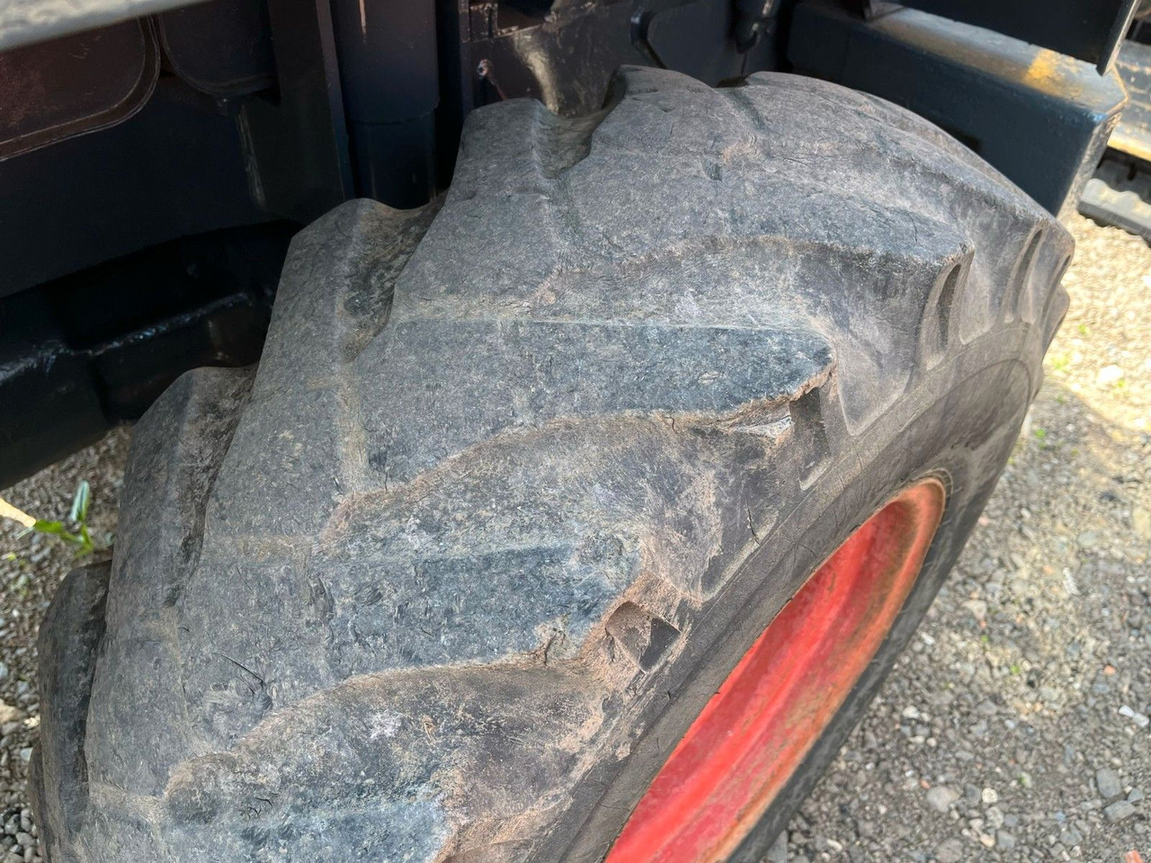 Kramer Allrad 312 Radlader - Gumikerekes homlokrakodó: 5 kép. Kramer Allrad 312 Radlader - Gumikerekes homlokrakodó: 5 kép.