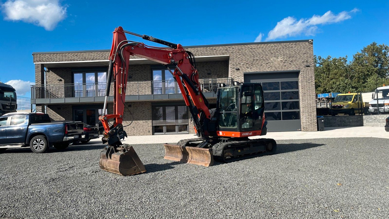 Kubota KX080-4a Verstellausleger 8835 KG - Minikotró: 1 kép. Kubota KX080-4a Verstellausleger 8835 KG - Minikotró: 1 kép.