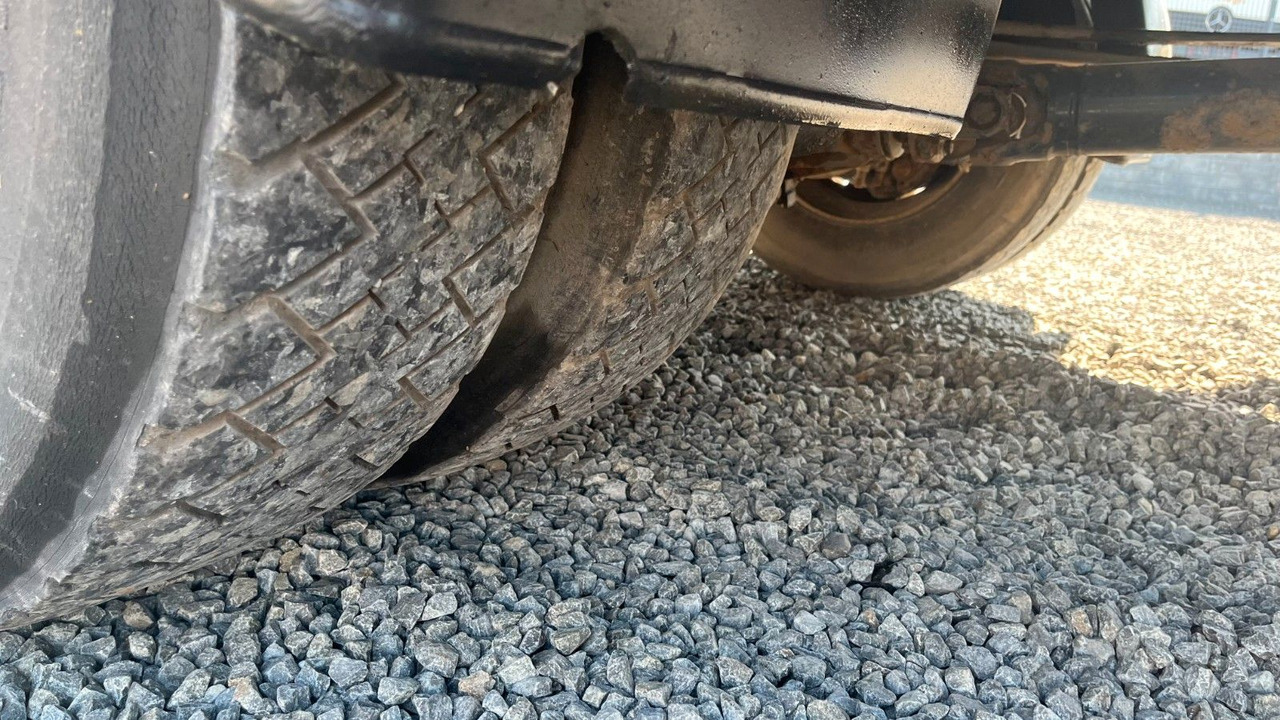 Platós kisteherautó MAN TGL 8.180 4x2 Kran Hiab Tempomat MAN TGL 8.180 4x2 Kran Hiab Tempomat: 12 kép.