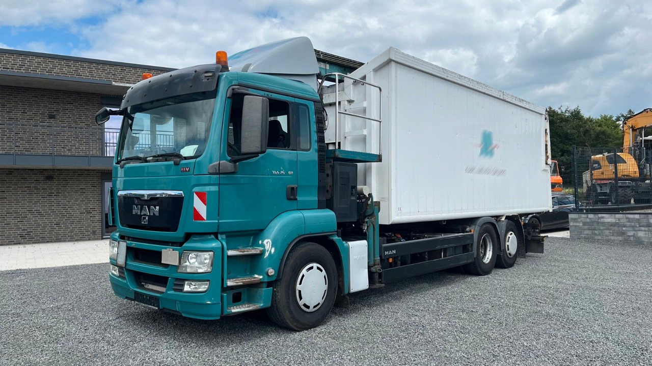 MAN TGS 26.360 Müllwagen Glas Kran Kipper - Billenőplatós teherautó, Darus autó: 2 kép. MAN TGS 26.360 Müllwagen Glas Kran Kipper - Billenőplatós teherautó, Darus autó: 2 kép.