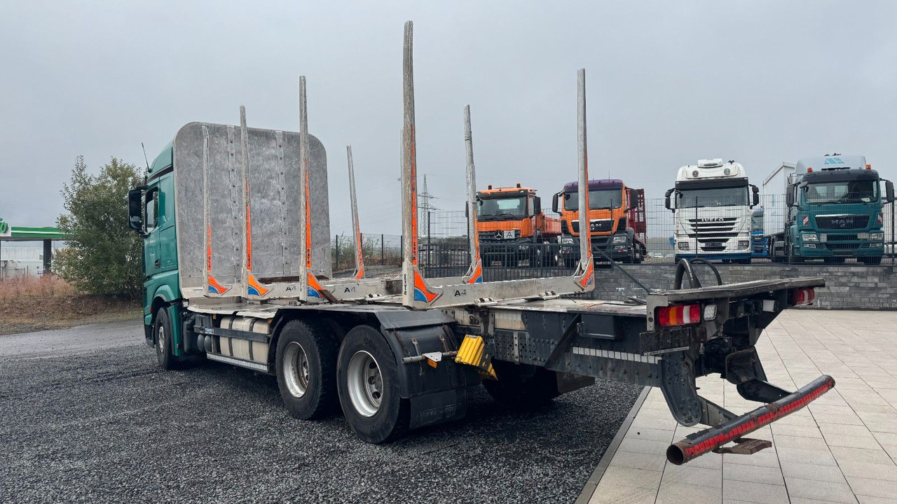 Mercedes-Benz Actros 2645 Holztransporter ohne Kran - Cserefelépítményes teherautó: 5 kép. Mercedes-Benz Actros 2645 Holztransporter ohne Kran - Cserefelépítményes teherautó: 5 kép.