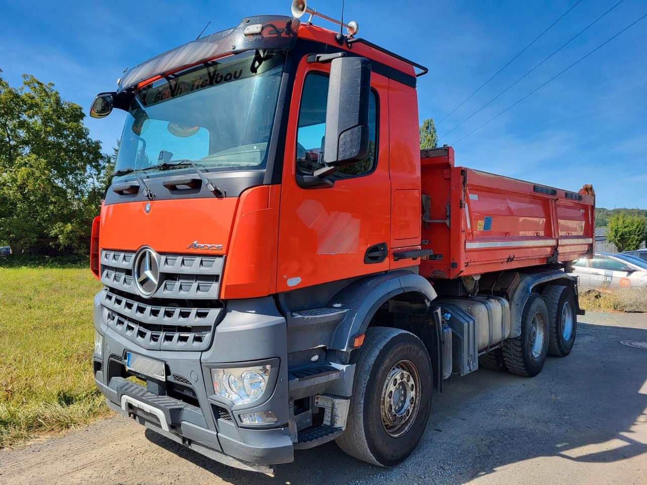Mercedes-Benz Actros 2663 Dreiseitenkipper Meiller Bordmatik - Billenőplatós teherautó: 1 kép. Mercedes-Benz Actros 2663 Dreiseitenkipper Meiller Bordmatik - Billenőplatós teherautó: 1 kép.