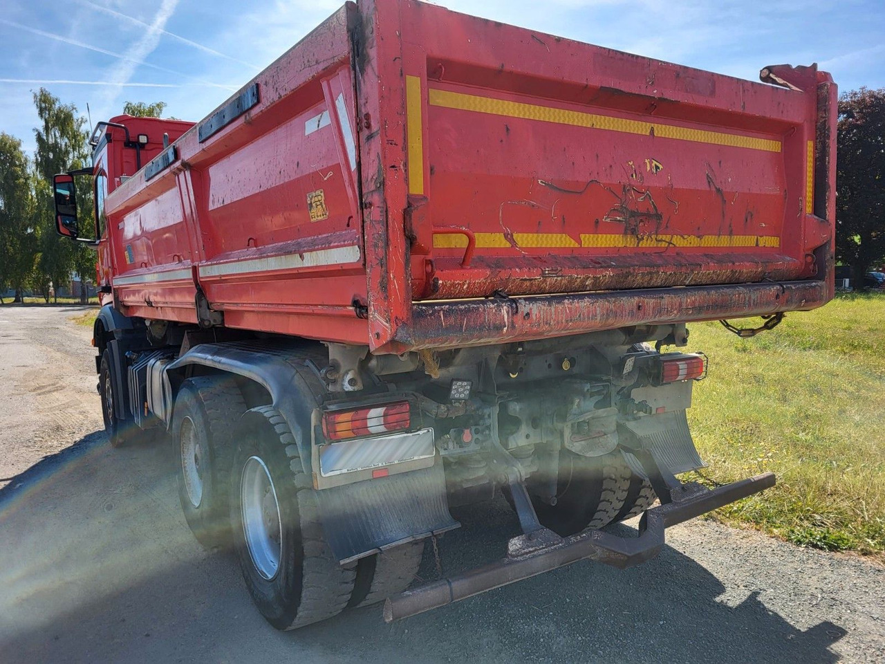 Mercedes-Benz Arocs 2653 Dreiseitenkipper Meiller Bordmatik - Billenőplatós teherautó: 4 kép. Mercedes-Benz Arocs 2653 Dreiseitenkipper Meiller Bordmatik - Billenőplatós teherautó: 4 kép.